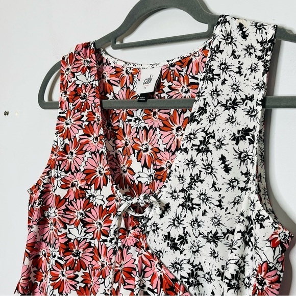 Cabi Size Small Layered Seraphina Sleevless Top Pink Ruffle V-Neck Blouse Floral - Picture 2 of 6